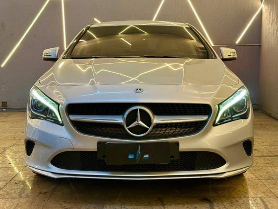 MERCEDES-BENZ CLA 180 1.6 CGI GASOLINA 7G-DCT MERCEDES-BENZ CLA 180 1.6 CGI GASOLINA 7G-DCT